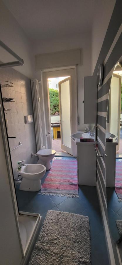 La Casa Di Lucia: Grande Appartamento Con Balcone Brescia Exterior photo
