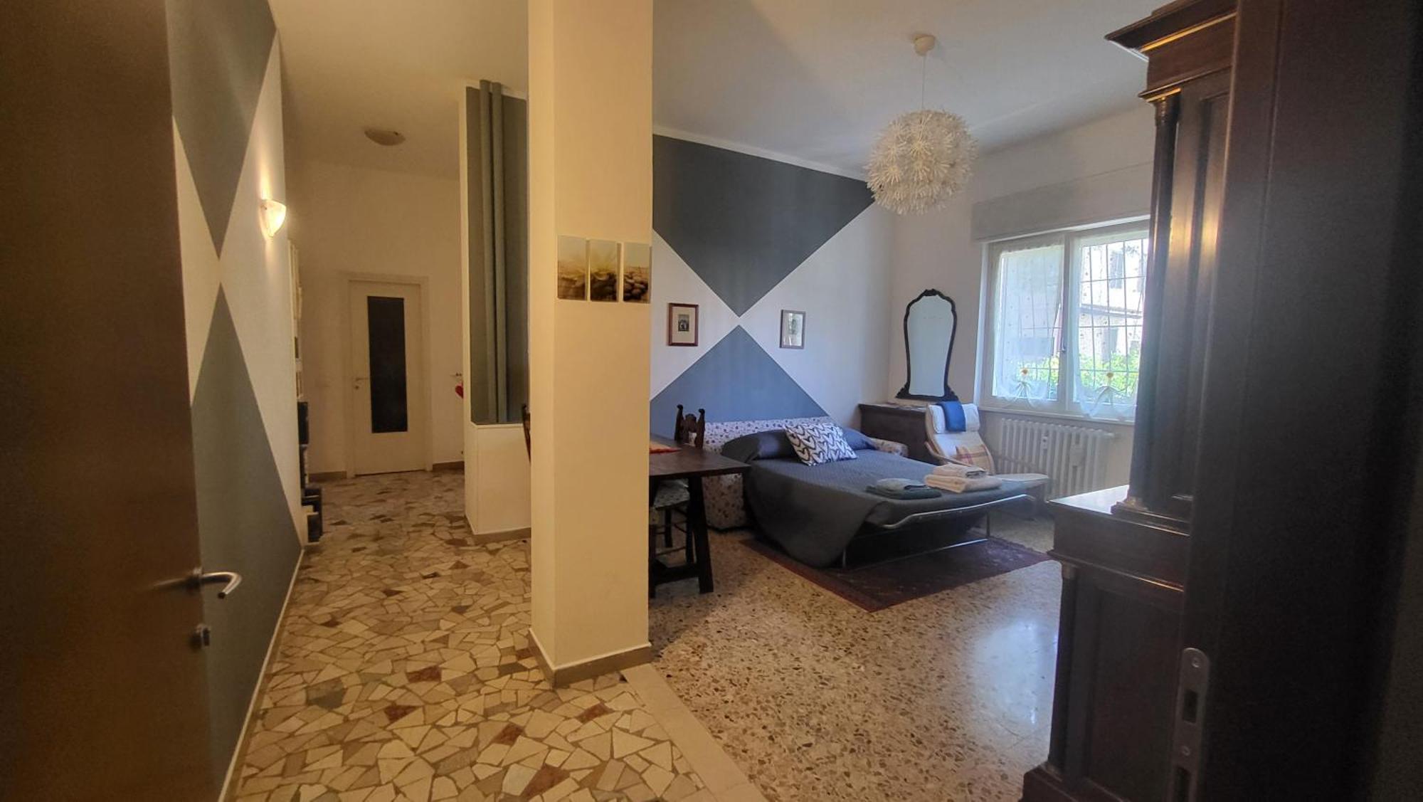 La Casa Di Lucia: Grande Appartamento Con Balcone Brescia Exterior photo